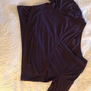Athleta workout top burgundy